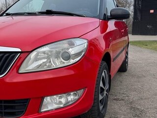 2012 Skoda Fabia II Рестайлинг, красный, 650000 рублей, вид 1