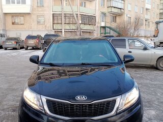 2014 Kia Rio III, чёрный, 800000 рублей, вид 1
