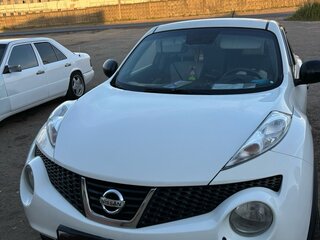 2011 Nissan Juke I, белый, 1030000 рублей, вид 2