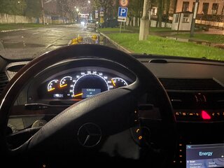 2002 Mercedes-Benz S-Класс 350 IV (W220) Рестайлинг, чёрный, 879595 рублей, вид 4
