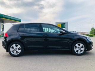 2014 Volkswagen Golf VII, чёрный, 1230000 рублей, вид 3