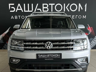 2018 Volkswagen Teramont I, серебристый, 2799000 рублей, вид 3