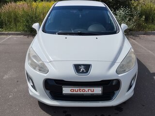 2011 Peugeot 308 I Рестайлинг, белый, 400000 рублей, вид 5