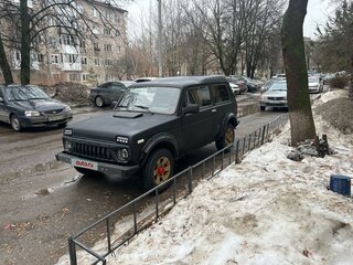 2001 Lada (ВАЗ) 2121 (4x4) Фора I Рестайлинг, чёрный, 350000 рублей, вид 3