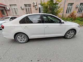 2020 Volkswagen Polo VI, белый, 1550000 рублей, вид 4