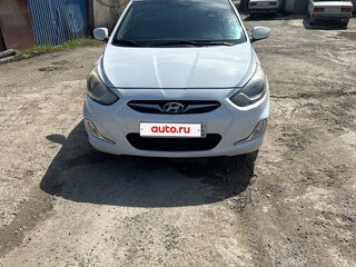 2014 Hyundai Solaris I, белый, 800000 рублей, вид 1