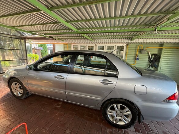2006 Mitsubishi Lancer IX Рестайлинг, серебристый, 400000 рублей - вид 3