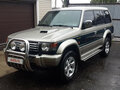 1997 Mitsubishi Pajero, серебристый