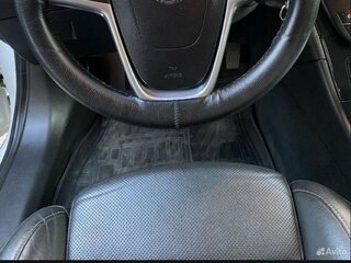 2011 Opel Insignia I, белый, 980000 рублей, вид 4