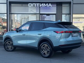 2026 Omoda C7, зелёный, 3099000 рублей, вид 4