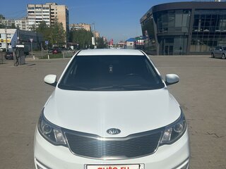 2016 Kia Rio III Рестайлинг, белый, 1150000 рублей, вид 1