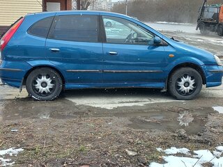 2001 Nissan Almera Tino I, синий, 375000 рублей, вид 5