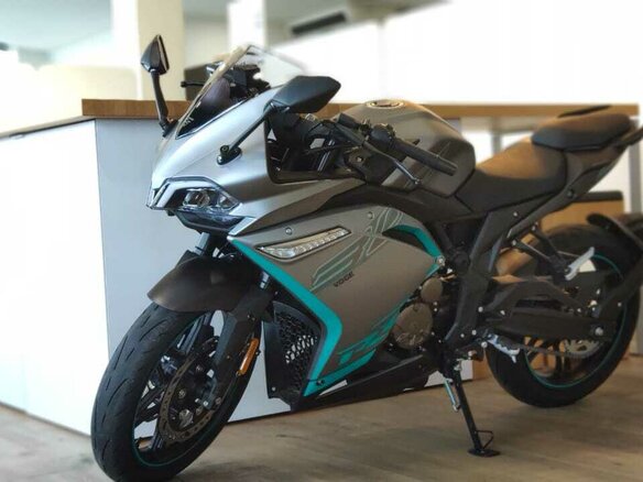 2026 Voge 300RR, серебристый, 368000 рублей - вид 1