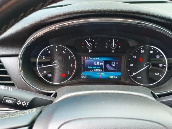 2018 Buick Encore I Рестайлинг, красный, 1550000 рублей - вид 9