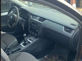 2015 Skoda Octavia III (A7), коричневый, 700000 рублей, вид 4
