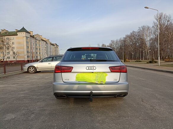 2015 Audi A6 IV (C7) Рестайлинг, серебристый, 2000000 рублей - вид 2