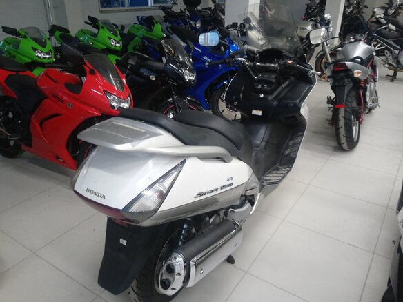 2004 Honda Silver Wing 600, белый - вид 6