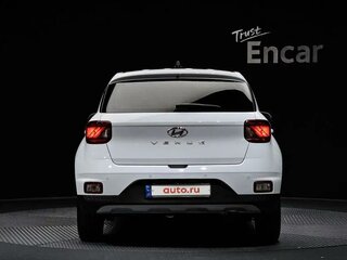 2021 Hyundai Venue I, белый, 1750000 рублей, вид 4