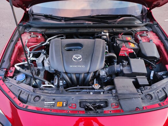 2019 Mazda 3 IV (BP), красный, 1800000 рублей - вид 14