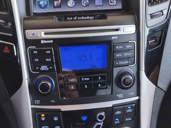 2010 Hyundai Sonata VI (YF), чёрный, 1250000 рублей - вид 8
