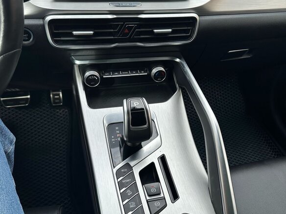 2021 Geely Coolray I, серебристый, 2050000 рублей - вид 6