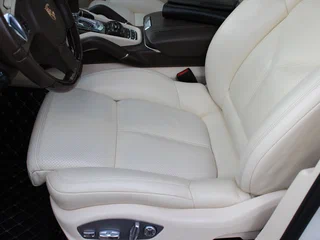 2011 Porsche Cayenne II (958), белый, 1450000 рублей, вид 4