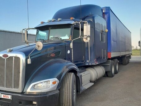 2008 Peterbilt 386, синий, 4200000 рублей, вид 2