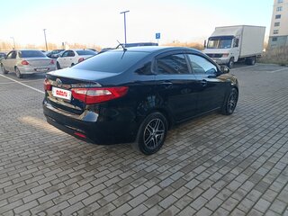 2014 Kia Rio III, чёрный, 850000 рублей, вид 4