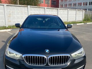 2017 BMW 5 серии 520i VII (G30/G31/G38), чёрный, 2600000 рублей, вид 2