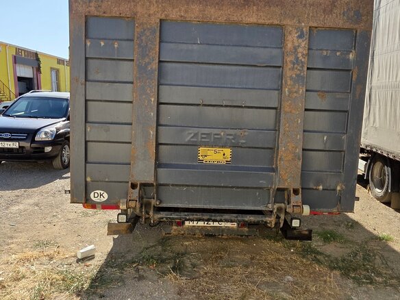2003 Iveco Stralis, белый, 3200000 рублей - вид 2