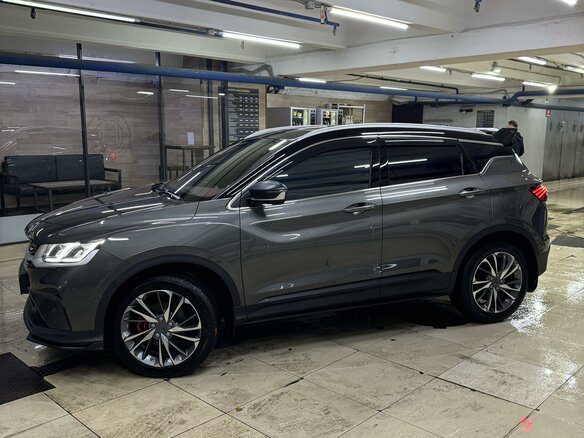 2024 Geely Coolray I, серый, 2400000 рублей - вид 7