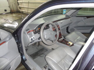 2001 Mercedes-Benz E-Класс 240 II (W210, S210) Рестайлинг, чёрный, 550000 рублей, вид 4