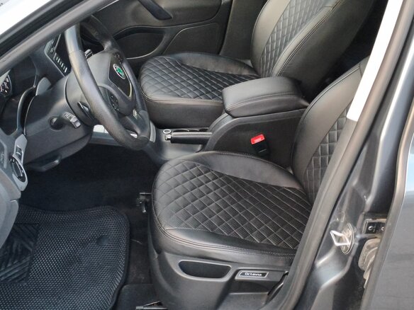 2011 Skoda Octavia DSG7 II (A5) Рестайлинг, серый, 870000 рублей - вид 15