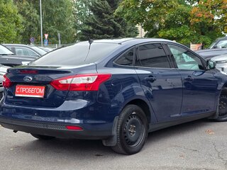 2014 Ford Focus III, синий, 699000 рублей, вид 4