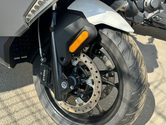 2018 BMW C 400 GT, белый, 1250000 рублей - вид 3
