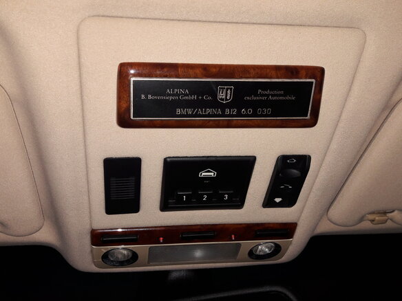 1999 Alpina B12 E38, синий - вид 3
