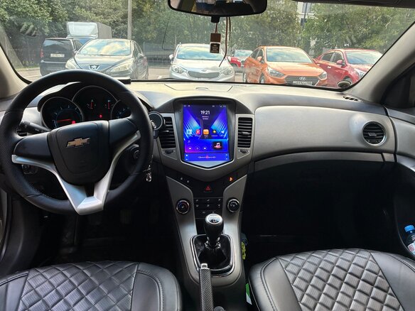 2012 Chevrolet Cruze I, серебристый, 460000 рублей - вид 6