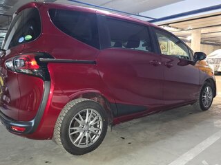 2019 Toyota Sienta II Рестайлинг, пурпурный, 1950000 рублей, вид 5