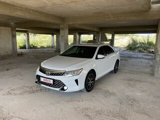 2014 Toyota Camry VII (XV50), белый, 1500000 рублей, вид 5