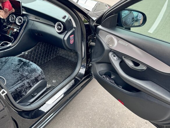 2014 Mercedes-Benz C-Класс 180 IV (W205), чёрный, 2050000 рублей - вид 11