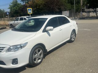 2011 Toyota Corolla X (E140, E150) Рестайлинг, белый, 895000 рублей, вид 1
