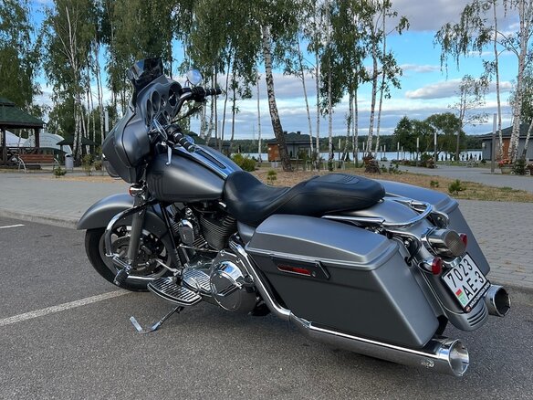 2008 Harley-Davidson Street Glide, серый, 790000 рублей - вид 8