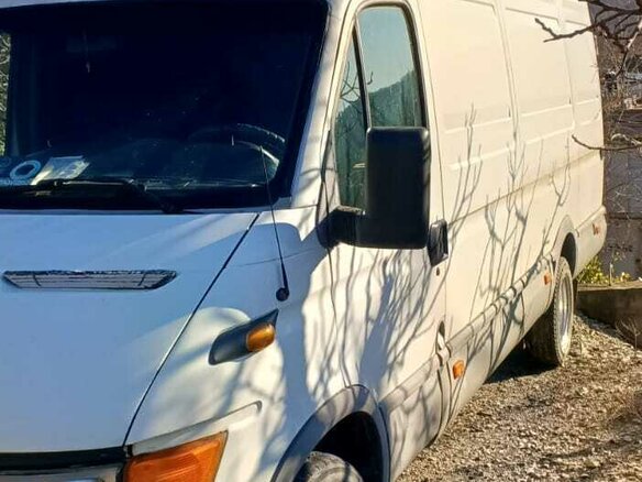 2003 Iveco Daily, белый, 750000 рублей - вид 8