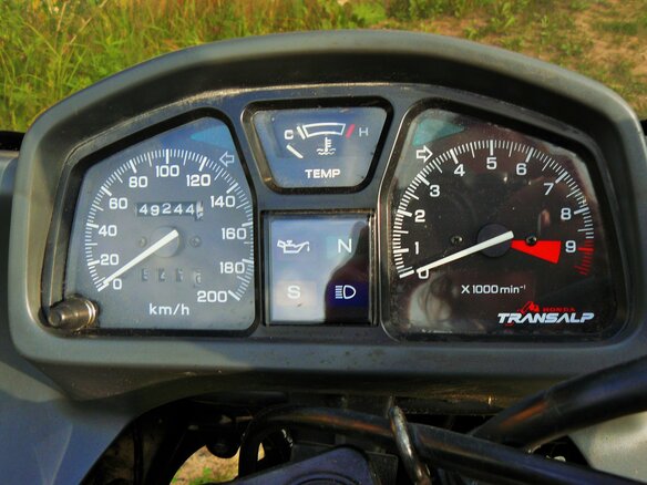 1999 Honda XL600V Transalp, чёрный - вид 3