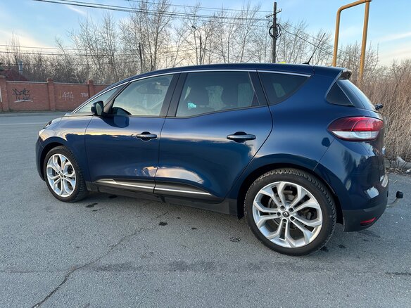 2020 Renault Scenic IV, синий, 1730000 рублей - вид 2