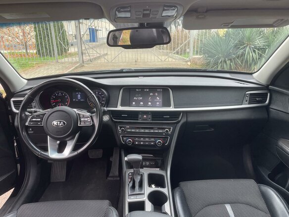 2018 Kia Optima IV Рестайлинг, чёрный, 2650000 рублей - вид 6