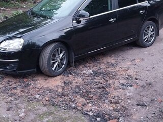 2007 Volkswagen Jetta V, чёрный, 600000 рублей, вид 4