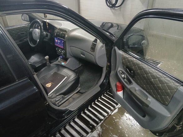 2005 Hyundai Accent ТагАЗ II, чёрный, 420000 рублей - вид 5