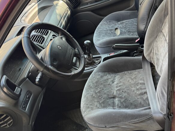 1995 Renault Laguna I, пурпурный, 125000 рублей - вид 4