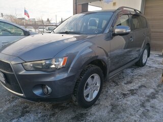 2011 Mitsubishi Outlander II Рестайлинг, серый, 1370000 рублей, вид 2